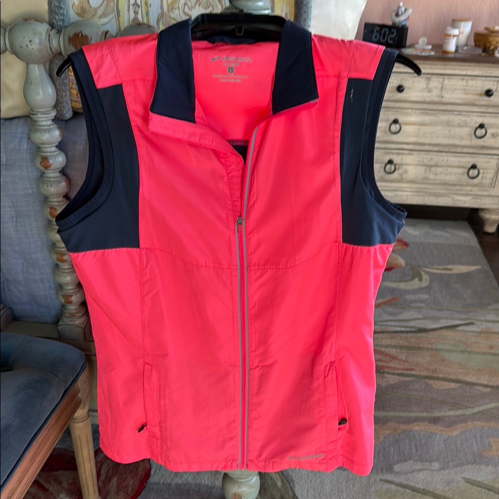 Pink and Black Sleeveless Zip-Up Vest